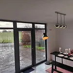 Close To Center Parcs Longford - Entire House Dom wakacyjny
